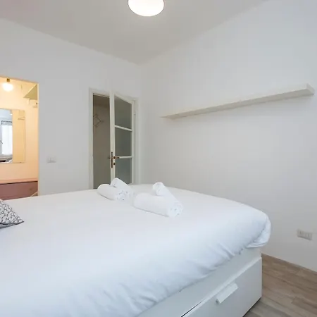 I-host - Montemartini 4 Appartement